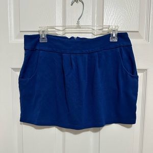 Blue super soft stretch short miniskirt with pockets XL